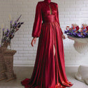 Chic Maxi Dress with Pleated Design for Fall