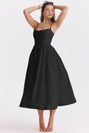 Chic Maxi Dress with Slim Straps and Flowing Skirt