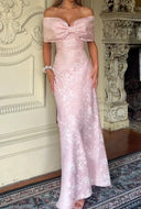 Chic High-Neck Evening Dress with Ruffled Detail