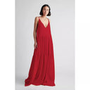 Elegant Women's Maxi Dress: Deep V-Neck & Flowing Skirt