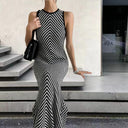 Chic Long Sleeve Swing Dress with Zigzag Design