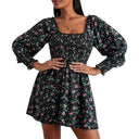 Chic Floral Smock Dress with Flowing Hem
