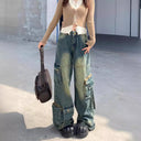 Chic Women's Oversized Cargo Jeans with Trendy Pockets