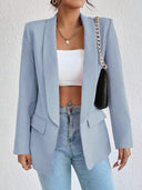 Stylish Women's Blazer with Contemporary Design