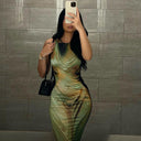 Chic Cocktail Dress with Refined Cut