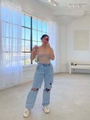 Trendy Women's Boyfriend Jeans with Ripped Accents