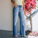 Trendy Women's High-Waist Wide-Leg Jeans