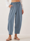 Women's Leisure Pants with Elastic Waist and Side Pockets