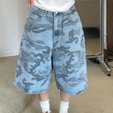 Trendy Women's Camouflage Cargo Shorts - Loose Fit Style