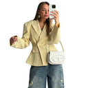 Chic Women's Blazer for Every Occasion