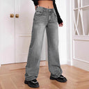 High-Waist Women's Jeans with Vintage Appeal