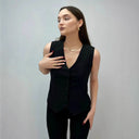 Chic Women's Sleeveless Button Placket Blouse