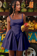 Women’s Flattering Short Dress with Voluminous Skirt