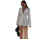 Chic Women's Blazer with Contemporary Design