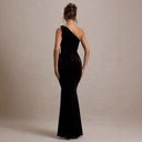 Chic Asymmetrical Strap Evening Dress with Slit