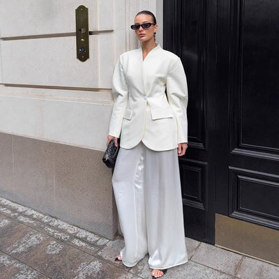 Chic Women's Blazer Dress with V-Neck & Stylish Pockets