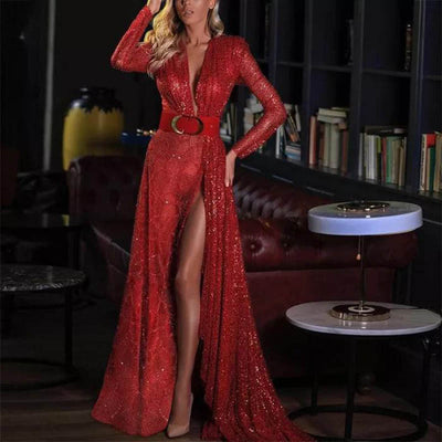 Chic Evening Gown with Deep V-Neck and Flowing Train