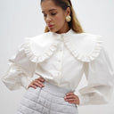 Chic Blouse with Ruffled Collar and Puff Sleeves