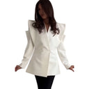 Elevate Your Style: Women's Designer Blazer with Structured Shoulders