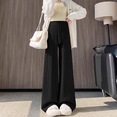 Chic Women's Lounge Pants in Flattering Fit