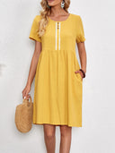 Chic Women's Dress with Button Accents & Pockets