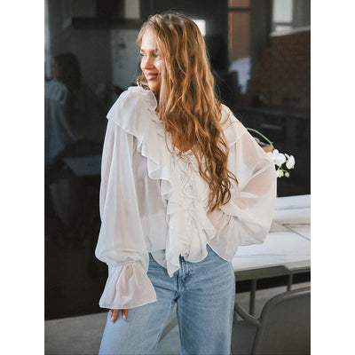 Chic Ruffle Chiffon Blouse with Oversized Design