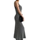 Chic Long Sleeve Swing Dress with Zigzag Design
