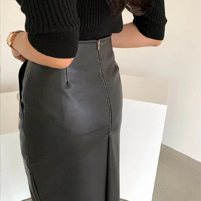 Chic Faux Leather Midi Skirt with Side Slit