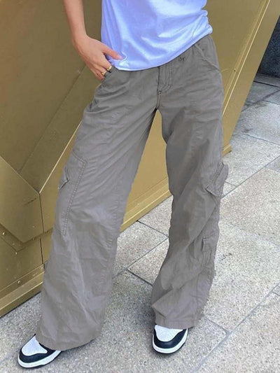 Chic Women's Cargo Pants for Everyday Wear