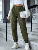 Sporty Women's Cargo Pants with Elastic Waist and Utility Pockets
