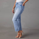 Chic Women's Frayed Hem Jeans with Trendy Distressed Style