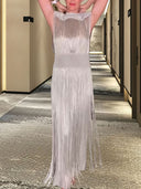 Chic Evening Dress with Flared Hem
