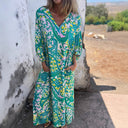 Chic Women's V-Neck Long Sleeve Dress with Pockets