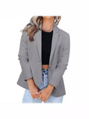 Chic Women's Blazer with Modern Cut and Stylish Pockets