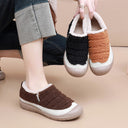 Chic Women's Slippers Crafted from Quality Materials