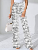 Chic High-Waisted Flared Trousers in Stylish Check Print