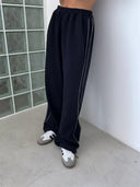 Chic High-Waist Pleated Women's Trousers with Side Pockets