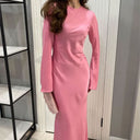 Chic Maxi Dress with Flared Sleeves for All Occasions