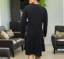 Chic Women's Knit Dress with Flowing Hem