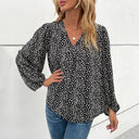 Chic Leopard Print Blouse with Statement Sleeves