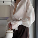 Chic Blouse with Statement Sleeves for Women