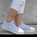 Chic Women's Sneakers for Everyday Style