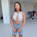 High-Waist Women's Denim Shorts with Frayed Hems