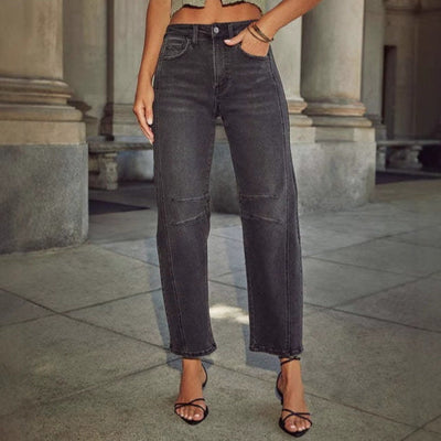 Chic High-Waist Jeans for Urban Fashion