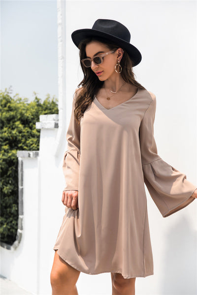 Chic Women's V-Neck Dress with Flared Sleeves