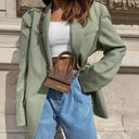 Stylish Women's Blazer with Chic Pockets
