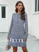 Chic Ladies' Dress with Intricate Pattern and Stylish Slit