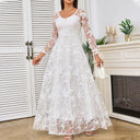 Lace-Embellished Women's Wedding Dress with Flowing Skirt