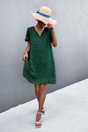 Chic Women's Dress with Puff Sleeves and Ruffle Details