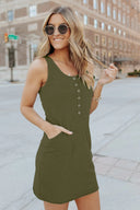 Chic Women's Dress with Side Pockets and Button Placket